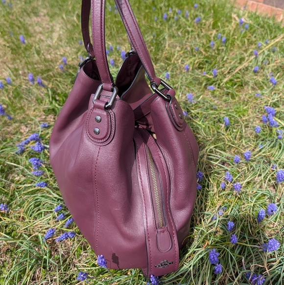 🥰EUC Coach Edie 42 #57124 3 Compartment Oversized Shoulder Satchel Hobo Bag - Picture 14 of 16